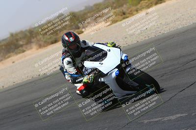 media/Mar-28-2022-Superbike Trackdays (Mon) [[b8603d0f67]]/Open Track Time/Turn 3 Inside/